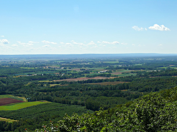 Blomidon Look Off over the Annapolis Valley